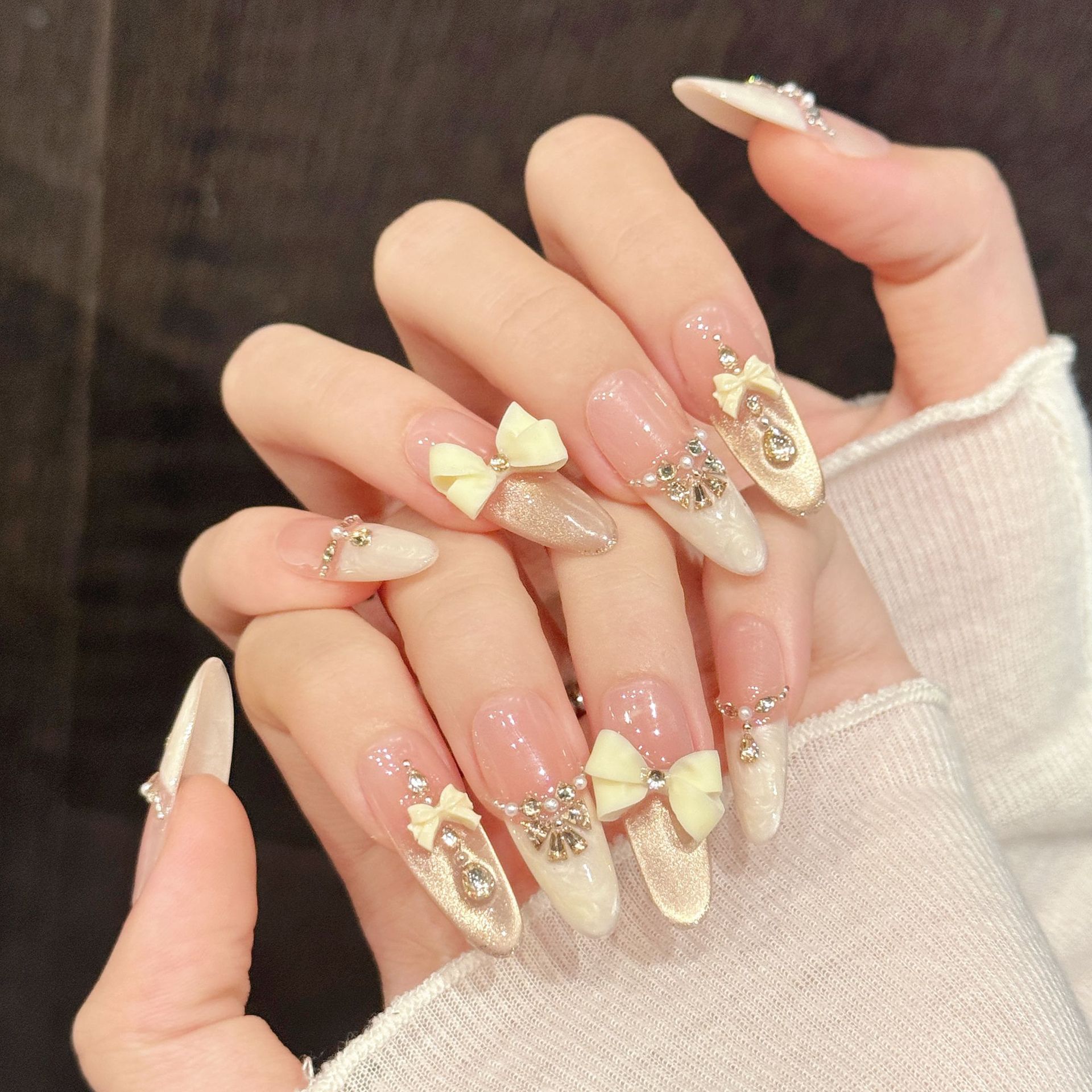 Nail Extension Tips - 10pcs Handmade Press On Nails Light