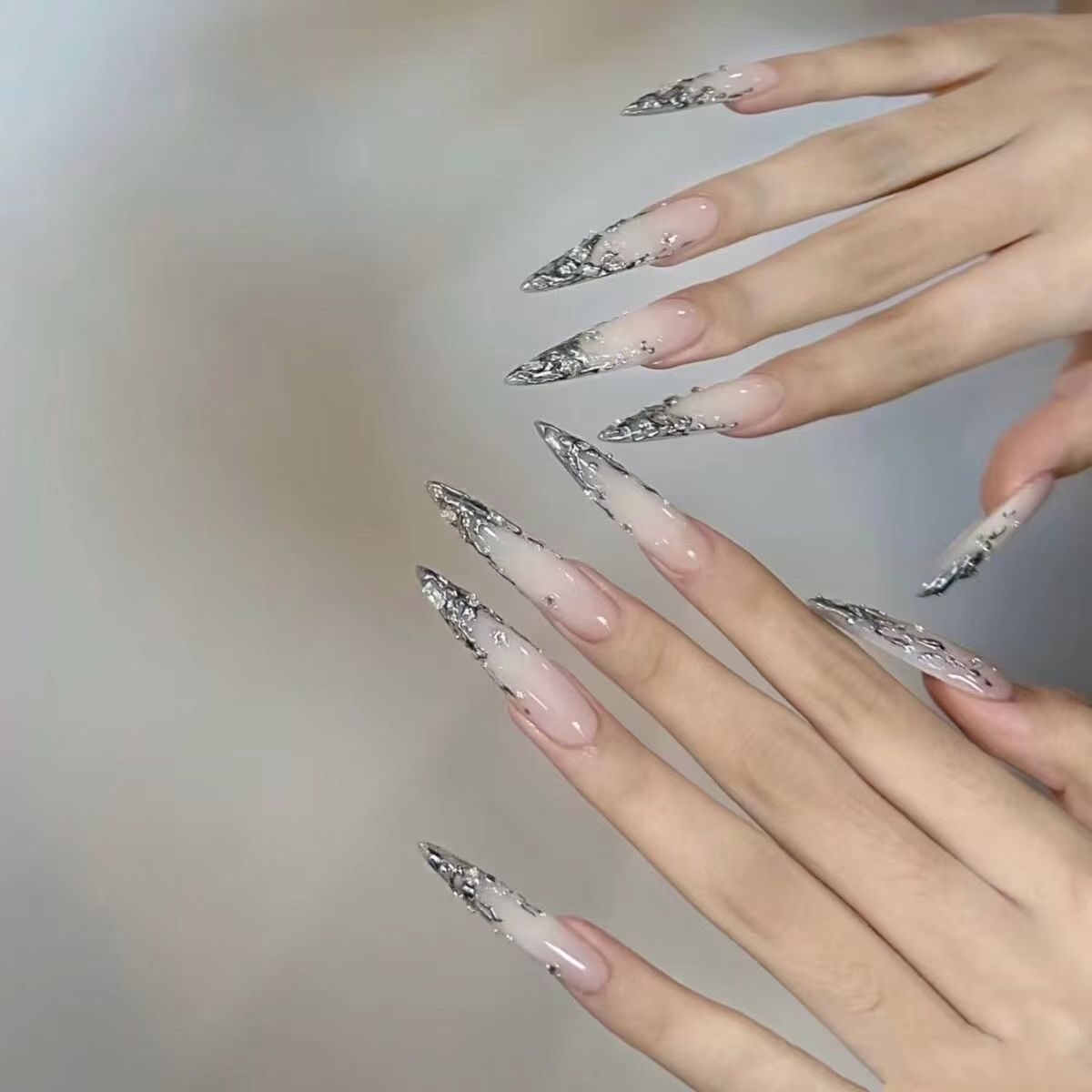 Yk2 White Gradient Gilt and Di - огляд і ціна Nail Extension Tips