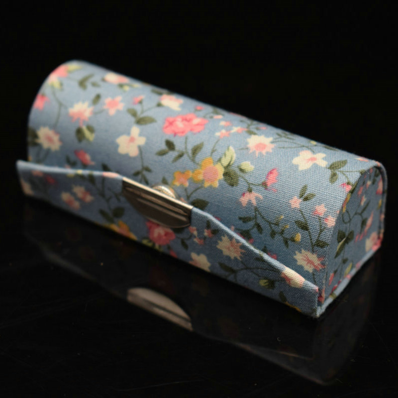 Retro Embroidered Flower Desig - огляд і ціна Beauty Makeup Box Set