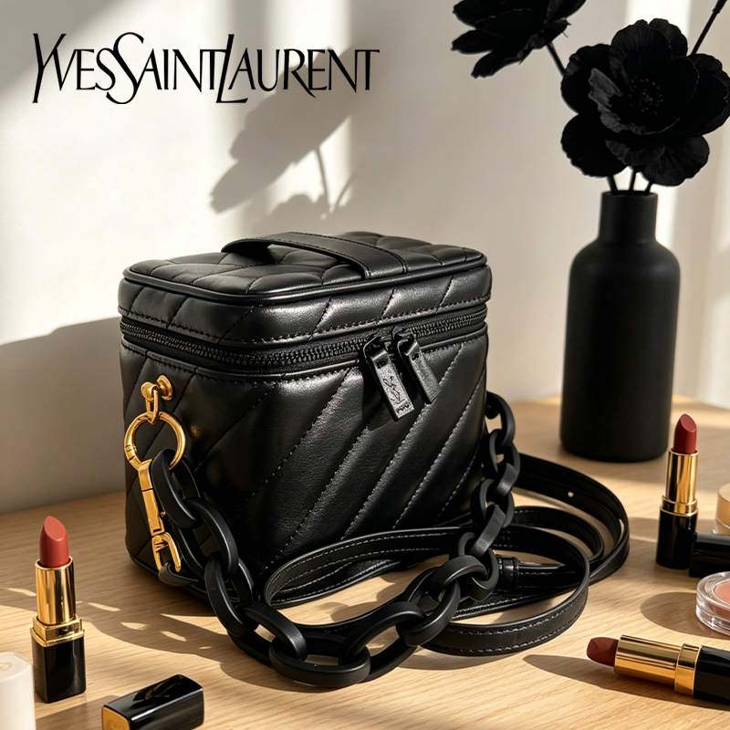 Yves Saint Laurent’s Bag Black - огляд і ціна Ysl Beauty Makeup Bag