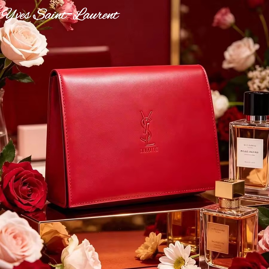 YSL Saint Laurent Red Leather  - огляд і ціна Ysl Beauty Makeup Bag